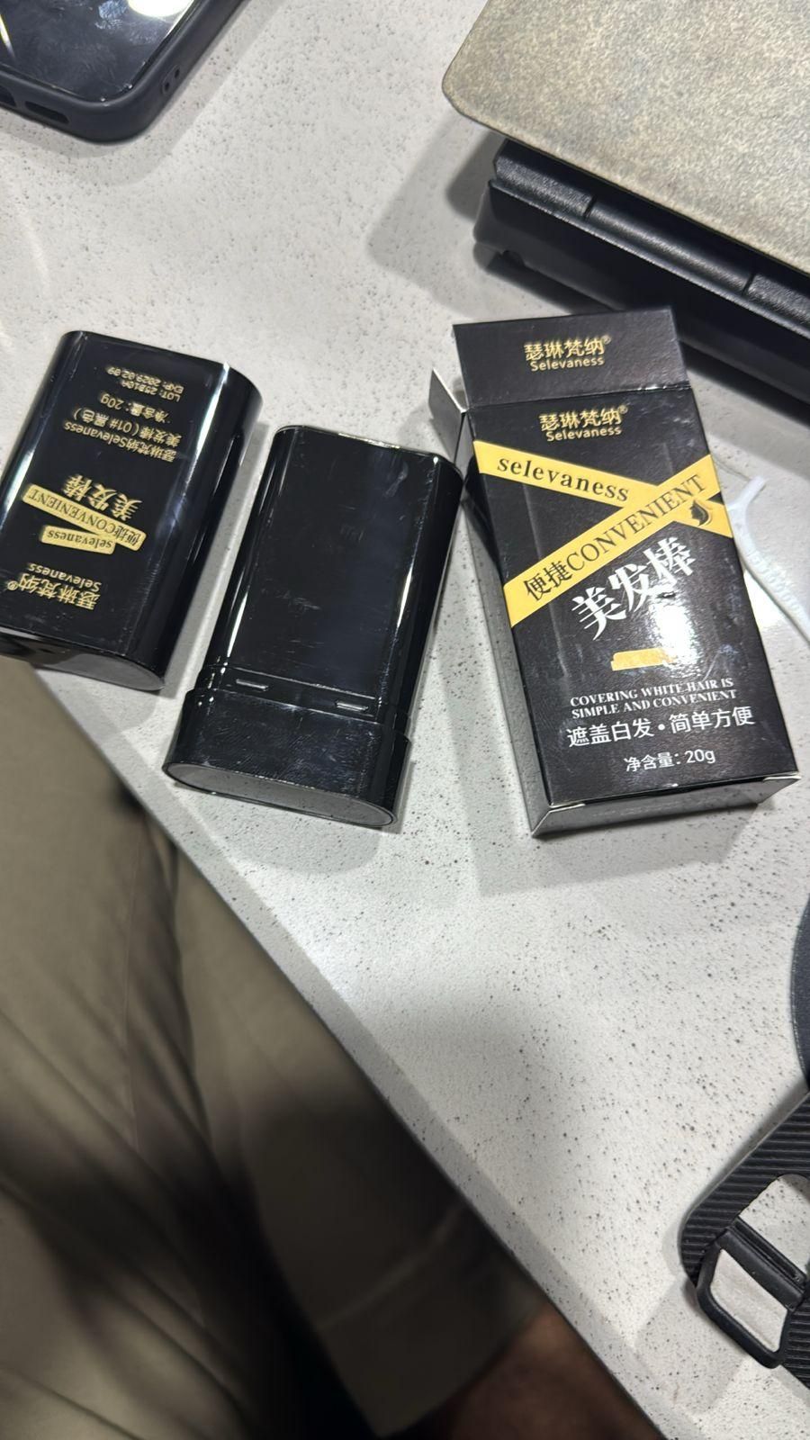 Convenient 2 In 1 Touch-Up Comb Hair Dye